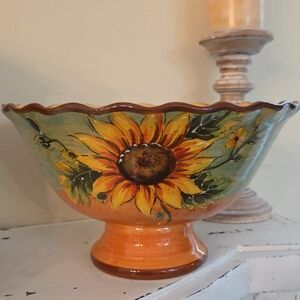 Sunflower Design Ceramic Serving Bowl